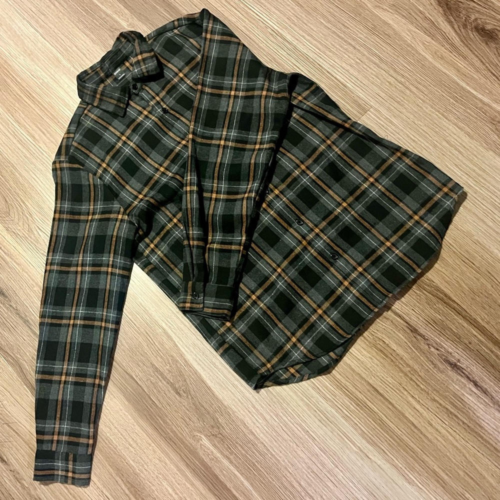 SHEIN plaid long sleeve shirt